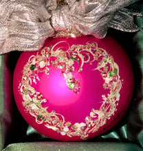 Load image into Gallery viewer, 4" FLORAL VINE HEART