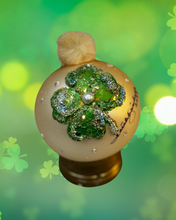 Load image into Gallery viewer, 4&quot; - LUCKY CHARM CLOVER