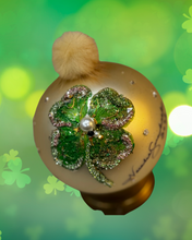 Load image into Gallery viewer, 4&quot; - LUCKY CHARM CLOVER