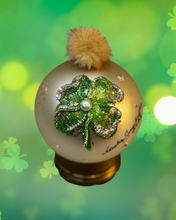 Load image into Gallery viewer, 4&quot; - LUCKY CHARM CLOVER