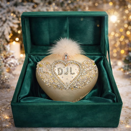 THE HEIRLOOM MONOGRAM HEART